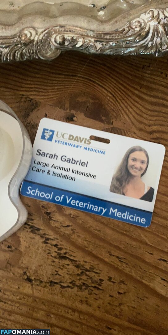 Noah Cyrus Naakt Gelekte foto #35