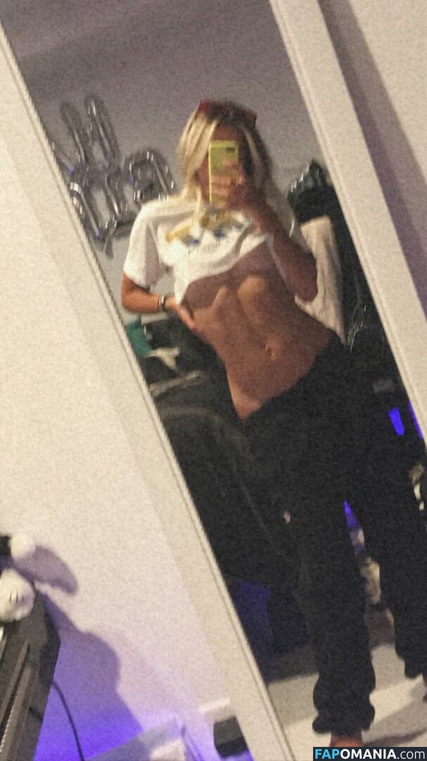 Noah Cyrus Naakt Gelekte foto #104