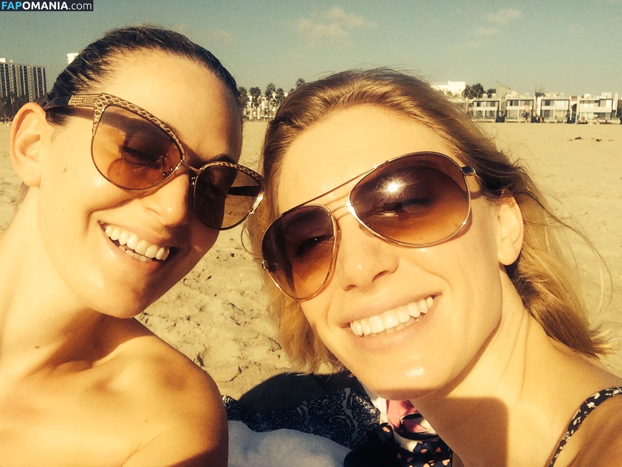 Olivia Lee Naakt Gelekte foto #13