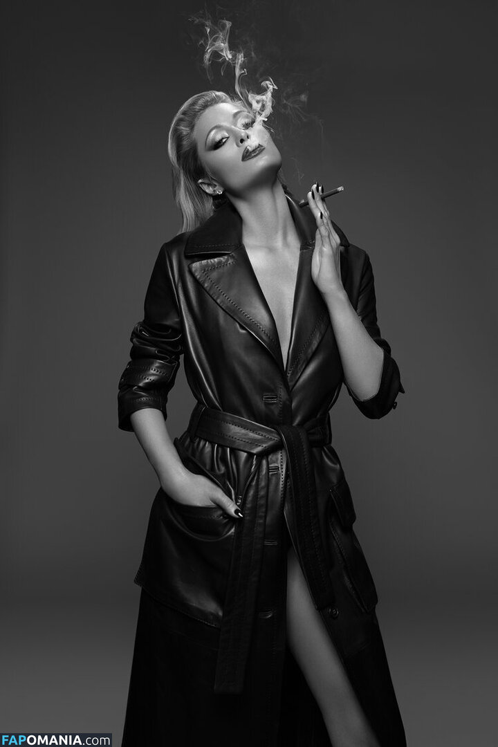 Paris Hilton Naakt Gelekte foto #897