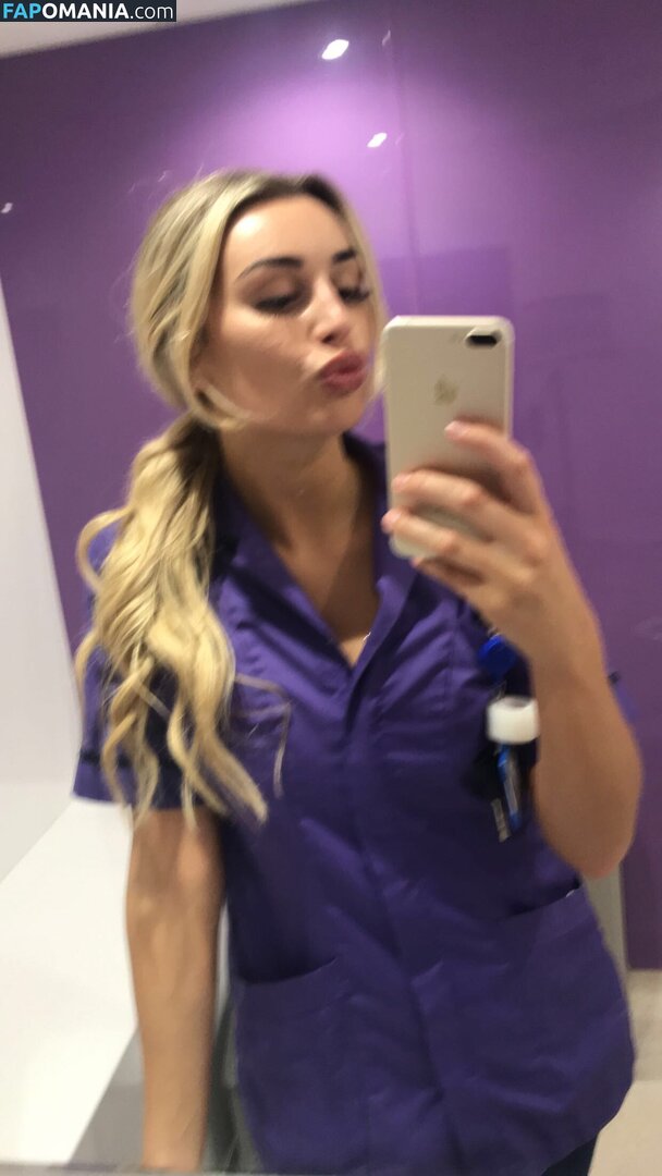 Rachel Fenton Naakt Gelekte foto #2