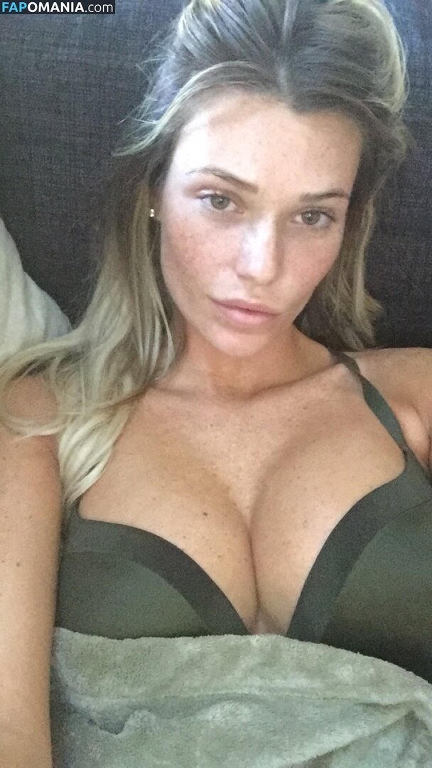 Samantha Hoopes Naakt Gelekte foto #149