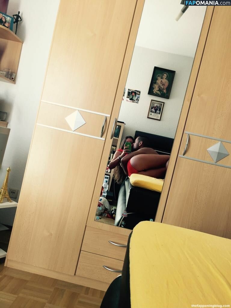 Sarah Lombardi Naakt Gelekte foto #40