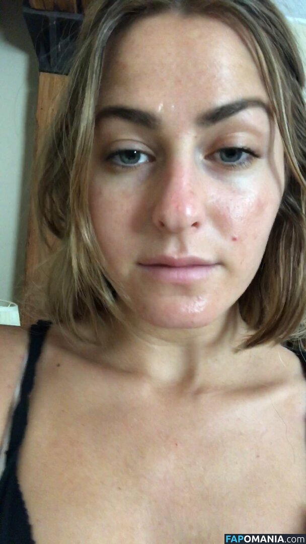 Scout Taylor Compton Naakt Gelekte foto #32