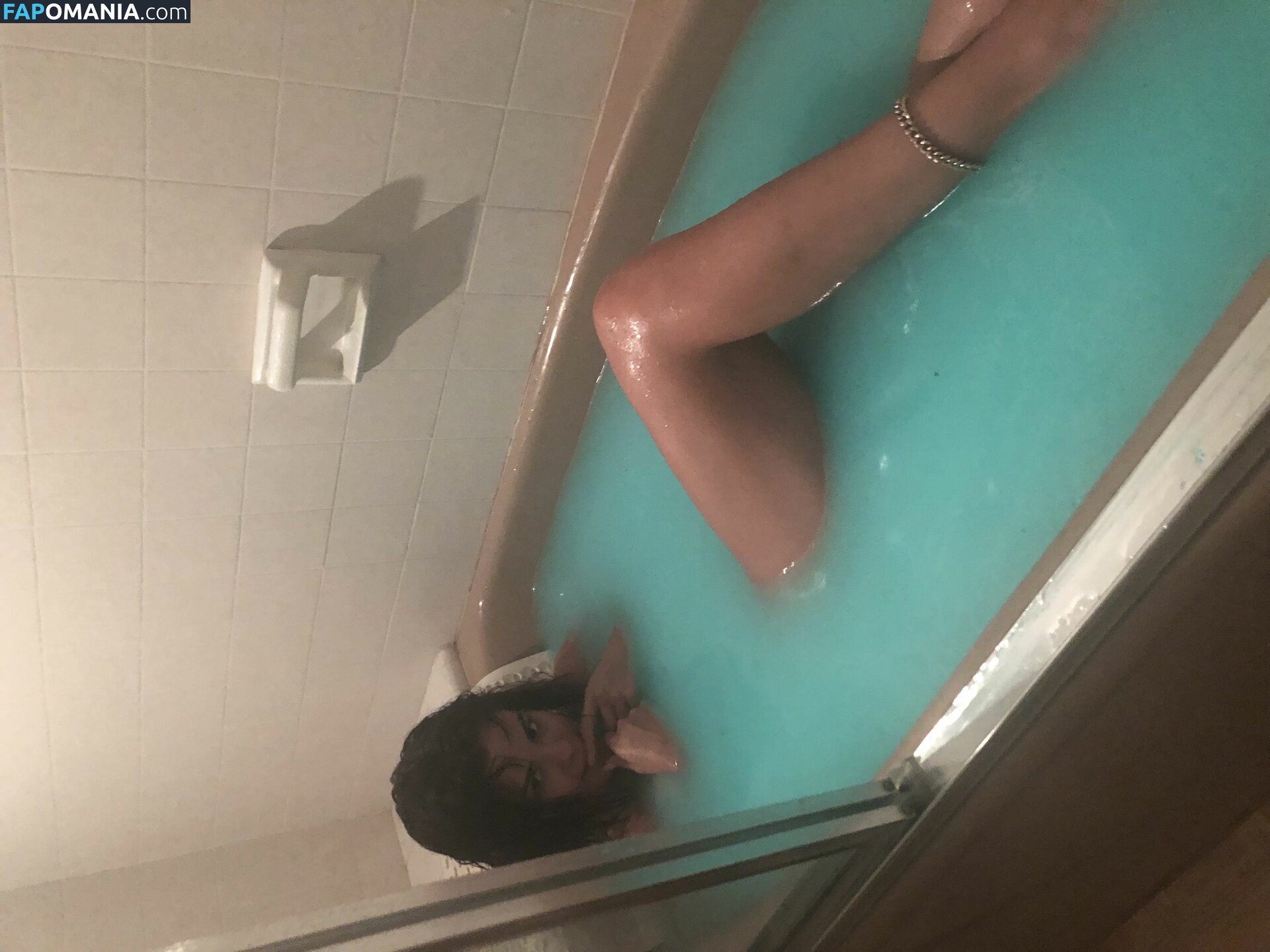 Selena Gomez Naakt Gelekte foto #44