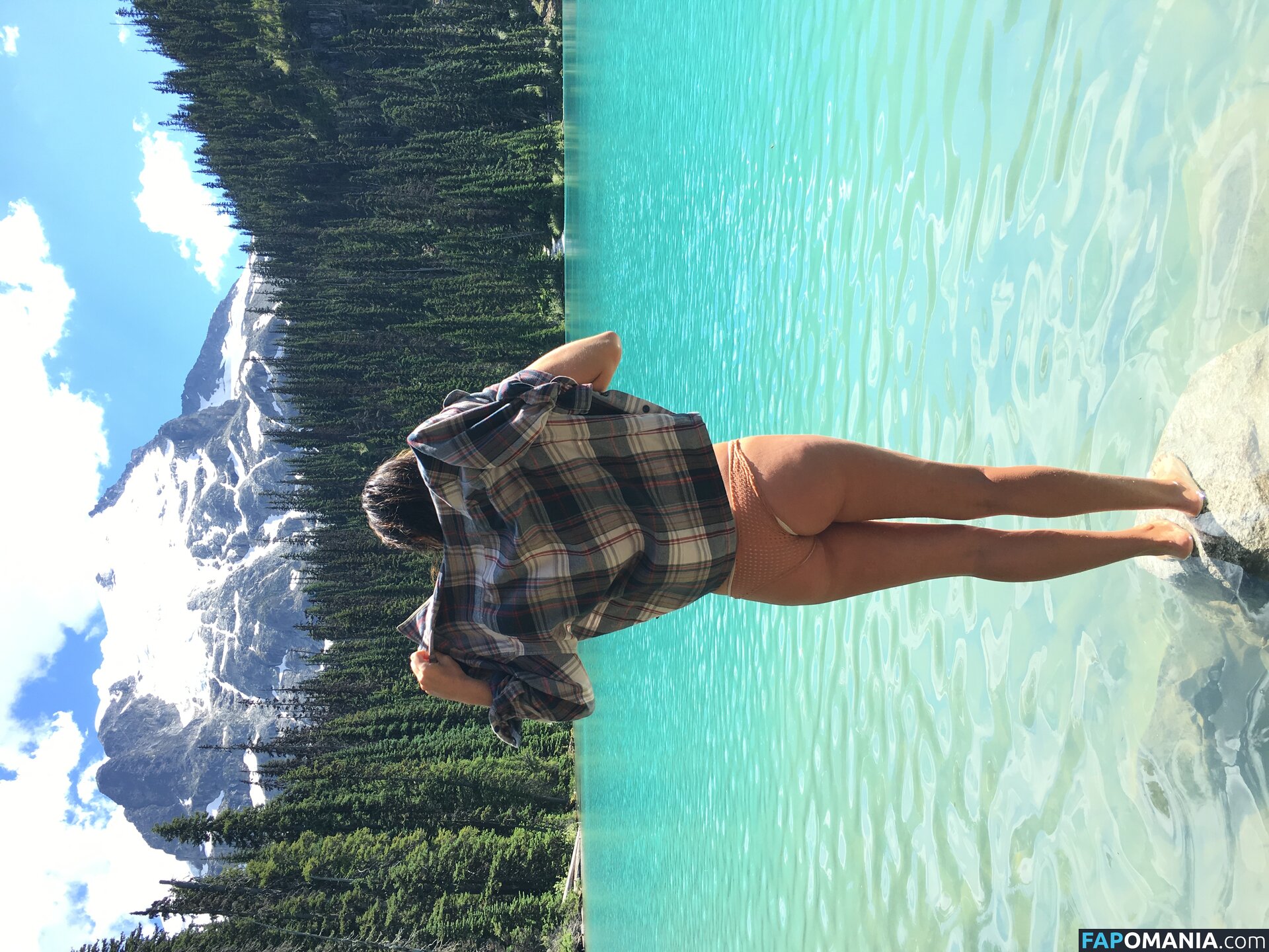 Serinda Swan Naakt Gelekte foto #158