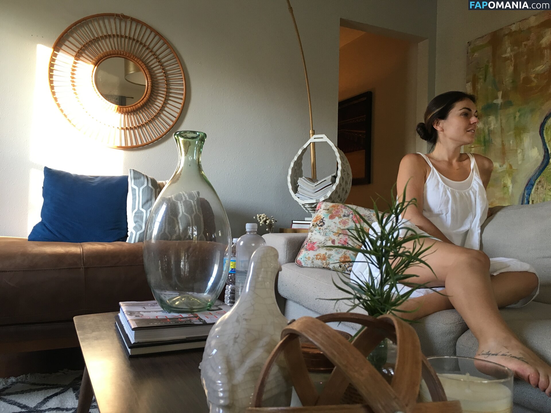 Serinda Swan Naakt Gelekte foto #225