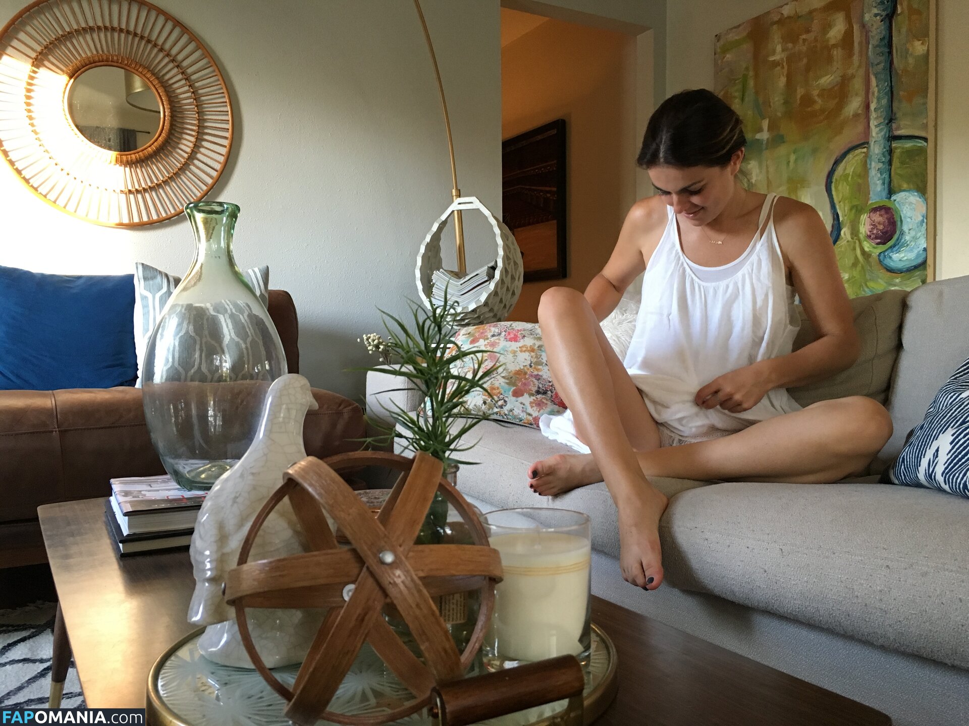 Serinda Swan Naakt Gelekte foto #252