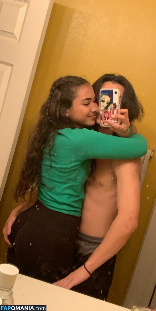Sienna Mae Gomez / sienna_mae / siennamaegomez Naakt OnlyFans  Gelekte foto #379