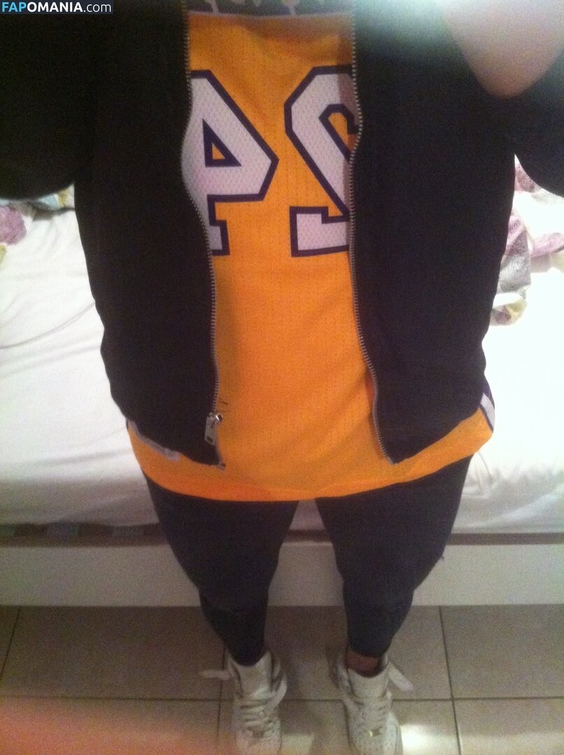 Sofia Jakobsson Naakt Gelekte foto #26