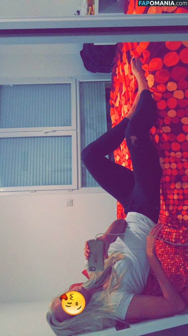 Sofia Jakobsson Naakt Gelekte foto #106