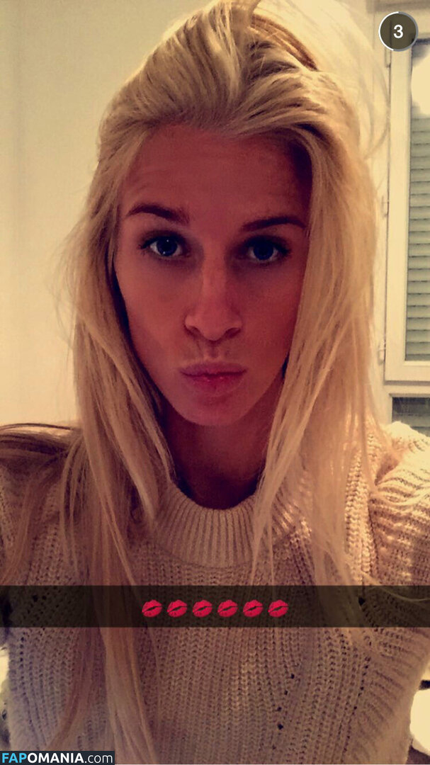 Sofia Jakobsson Naakt Gelekte foto #268