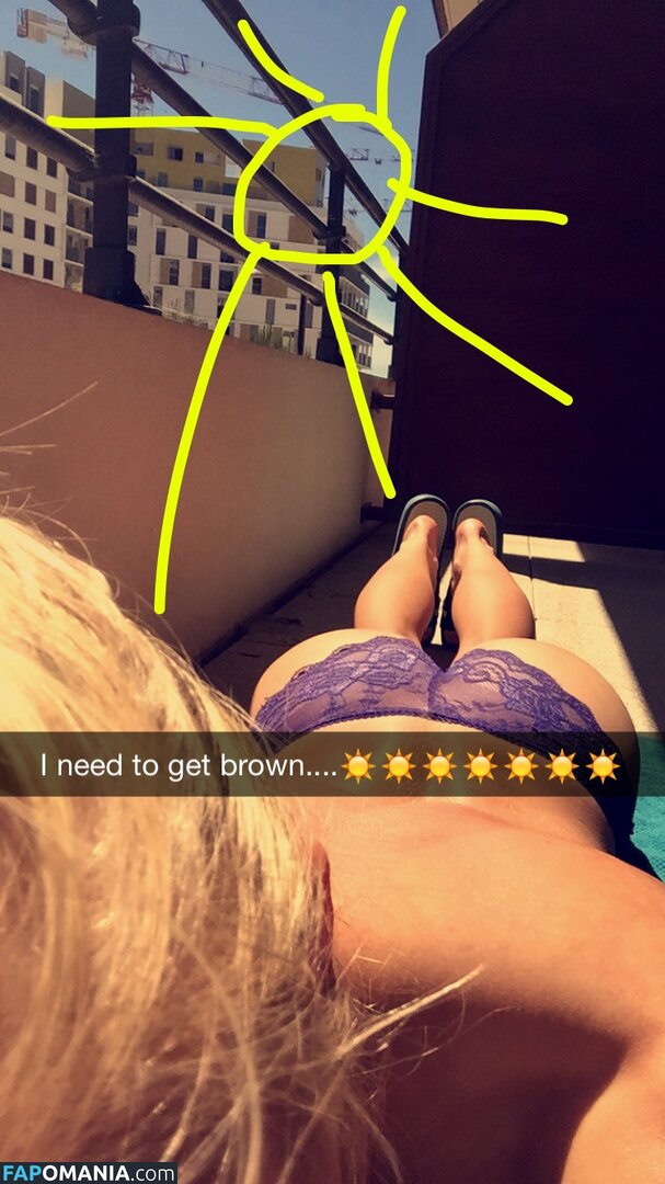 Sofia Jakobsson Naakt Gelekte foto #289