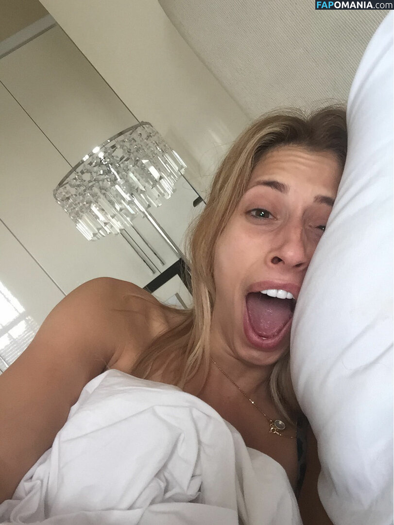 Stacey Solomon Naakt Gelekte foto #10