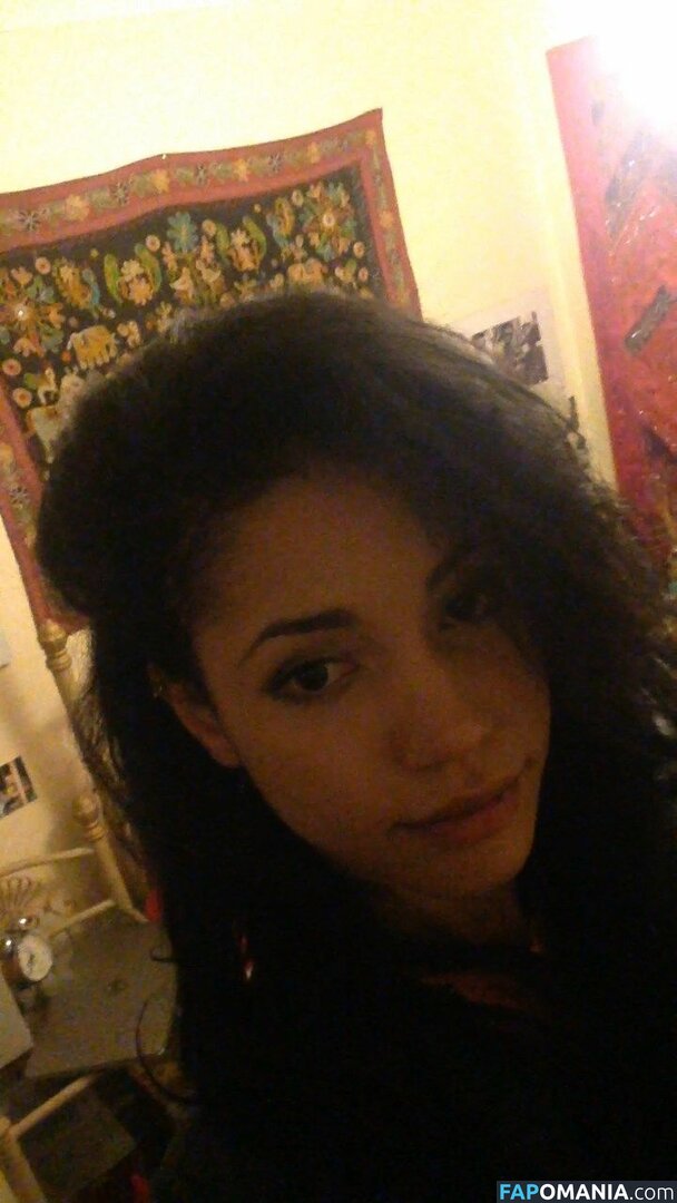 Vick Hope Naakt Gelekte foto #34