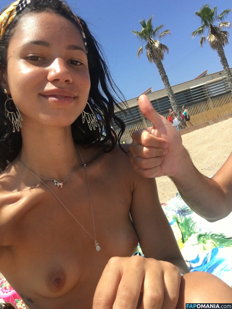 Vick Hope Naakt Gelekte foto #200