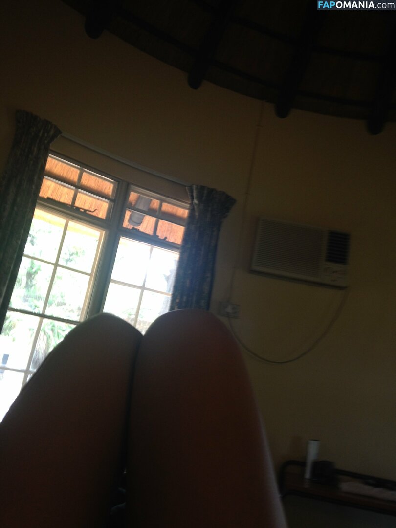 Vick Hope Naakt Gelekte foto #261