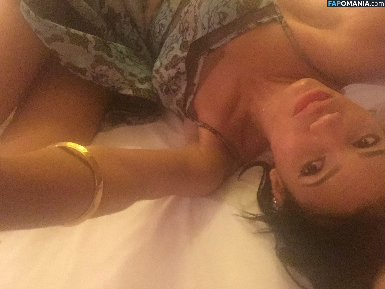 Vick Hope Naakt Gelekte foto #284