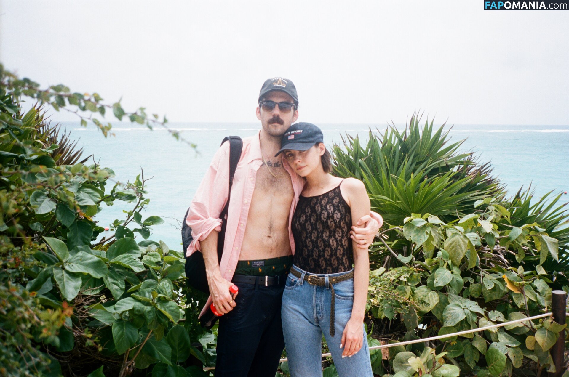 Willa Holland Naakt Gelekte foto #37