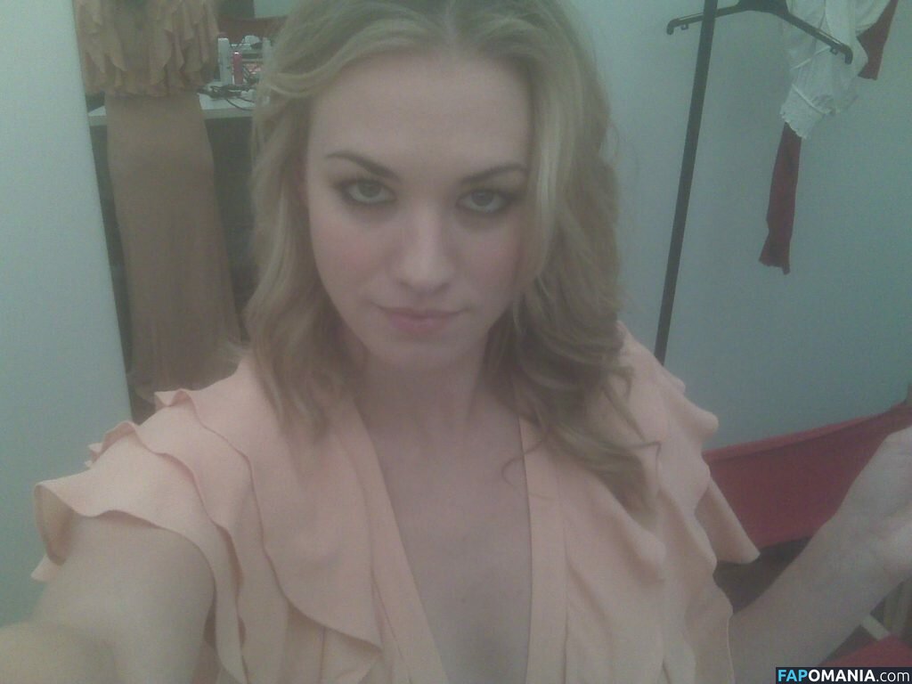 Yvonne Strahovski Naakt Gelekte foto #35