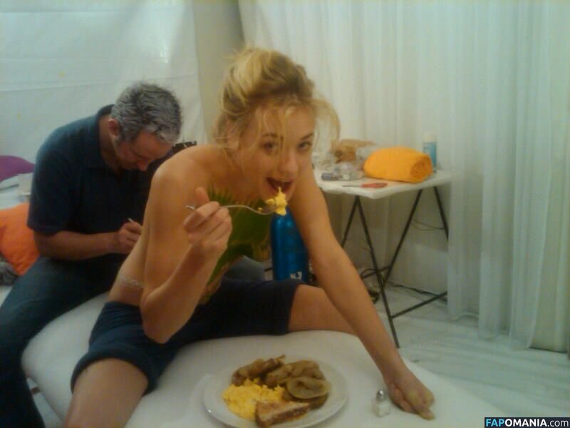 Yvonne Strahovski Naakt Gelekte foto #54