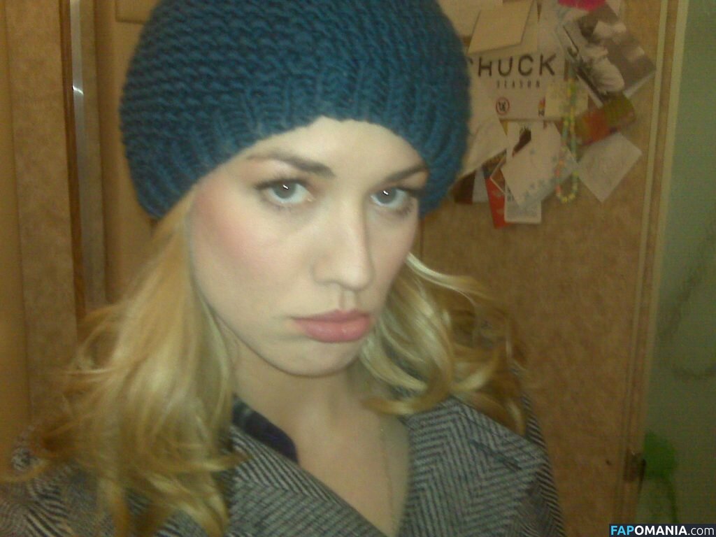 Yvonne Strahovski Naakt Gelekte foto #58