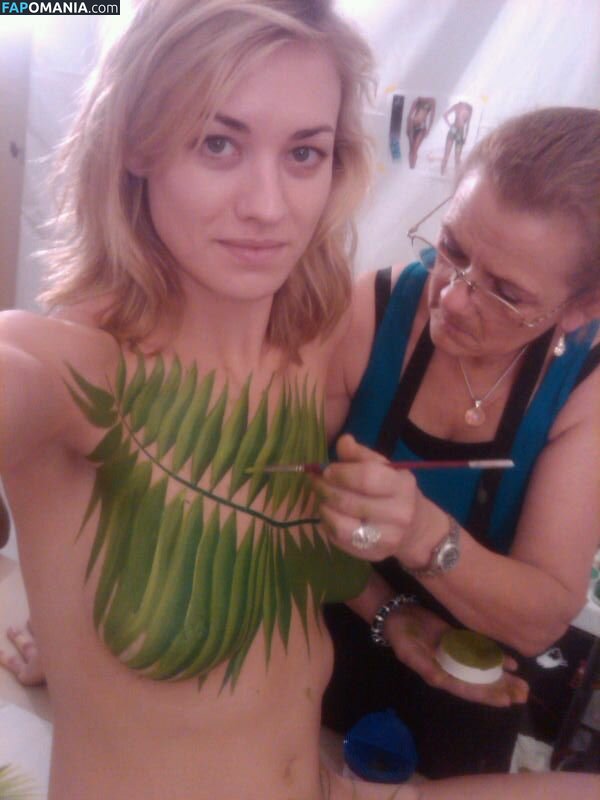 Yvonne Strahovski Naakt Gelekte foto #75
