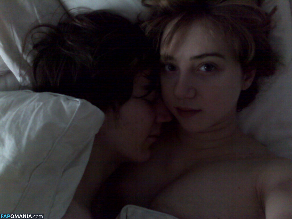 Zoe Kazan Naakt Gelekte foto #5