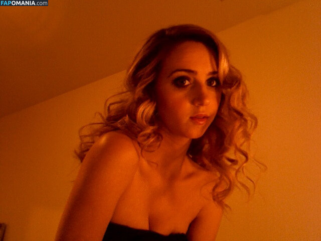 Zoe Kazan Naakt Gelekte foto #34