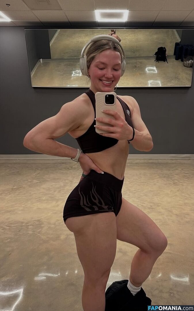 Addison Shields / addisonbrinley Naakt OnlyFans  Gelekte foto #3