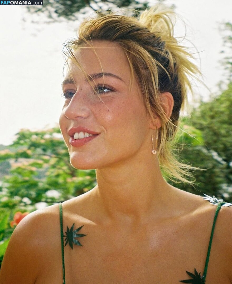 Adele Exarchopoulos / adeleexarchopoulos Naakt OnlyFans  Gelekte foto #208