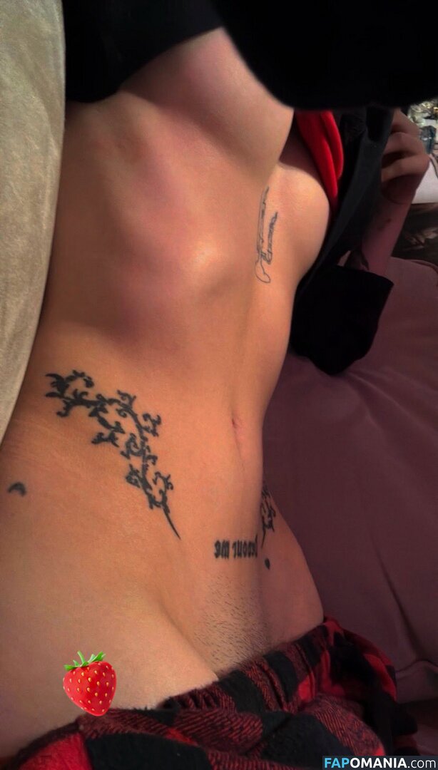 Adele.grd / adele.grd.off Naakt OnlyFans  Gelekte foto #3