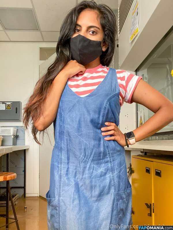 Adhana / sluttylabrat Naakt OnlyFans  Gelekte foto #15