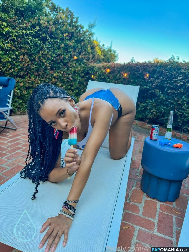 Ahquamarine / ahqua.marine / https: Naakt OnlyFans  Gelekte foto #257