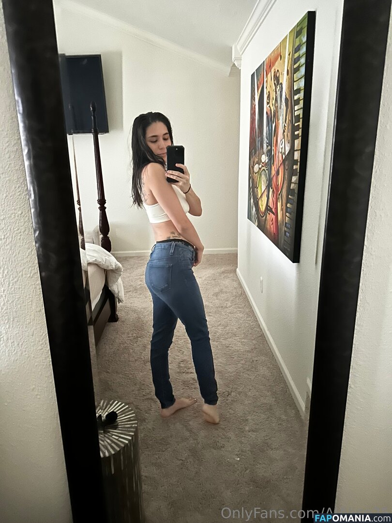 alalice25 / alicealice25 Naakt OnlyFans  Gelekte foto #4