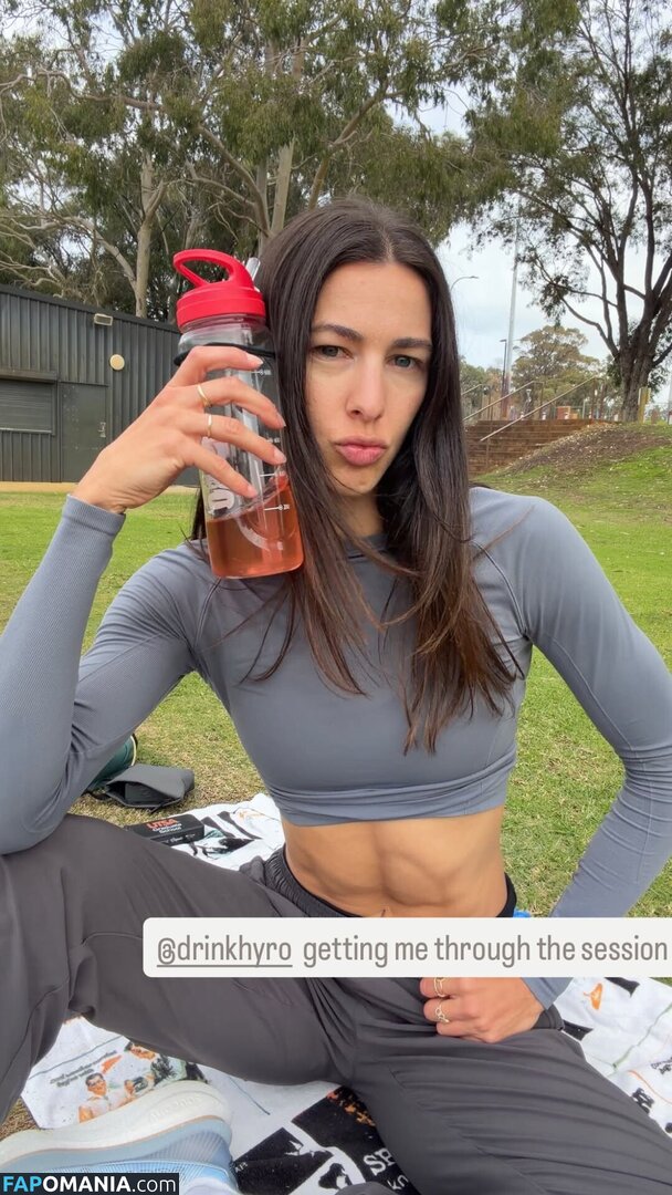 Alanah Yukich / alanahyukich Naakt OnlyFans  Gelekte foto #15