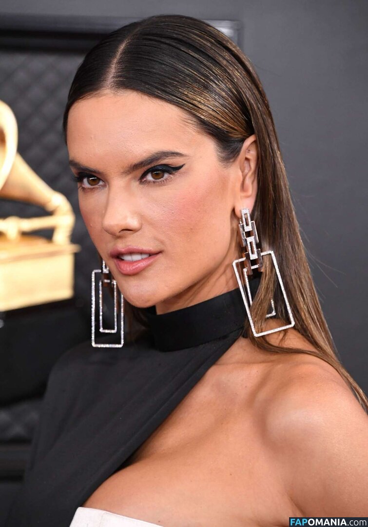 Alessandra / Alessandra Ambrosio / aleambrosio / alelovesanja / alessandraambrosio / https: Naakt OnlyFans  Gelekte foto #1598