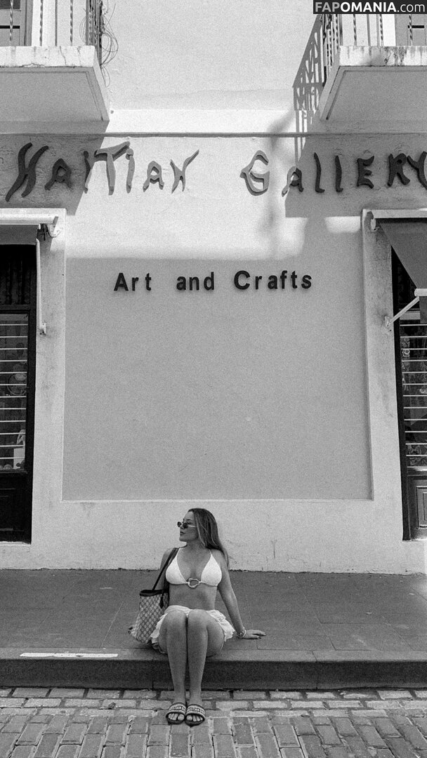 Alessandra Fuller / alefuller / https: Naakt OnlyFans  Gelekte foto #7