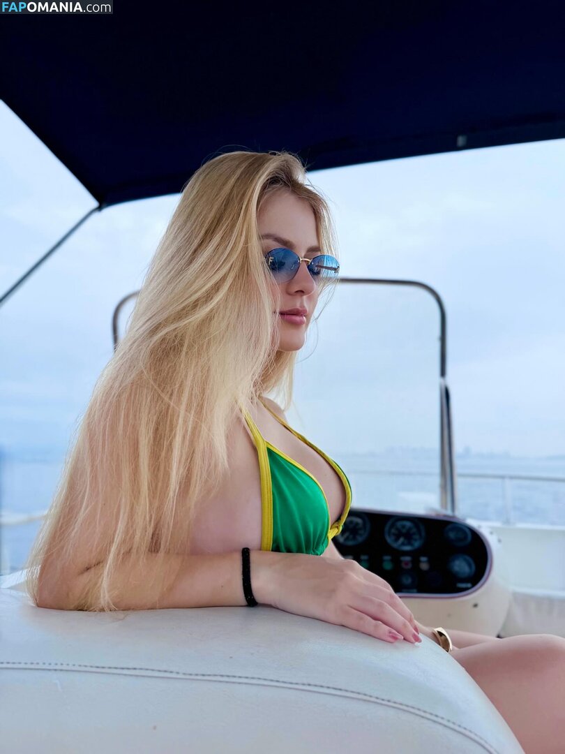Alessandravieira / alessvieira Naakt OnlyFans  Gelekte foto #2