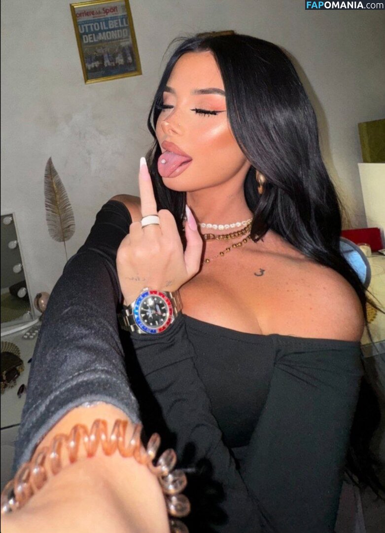 Alessia Basile / alessiaa_basilee Naakt OnlyFans  Gelekte foto #6