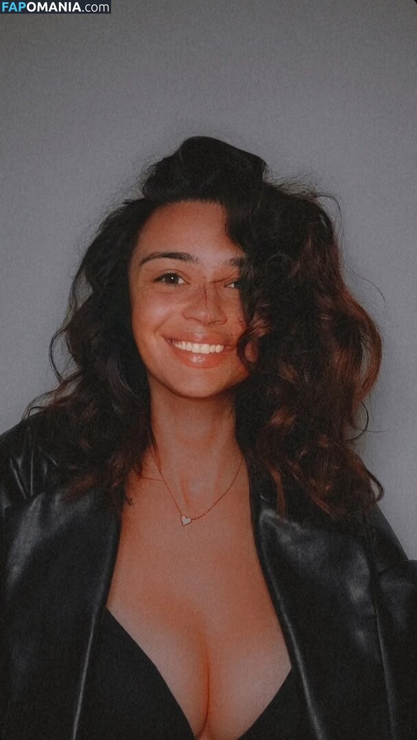 Alexandra Paixão / alexandrapaixao95 / coraline1995 Naakt OnlyFans  Gelekte foto #2