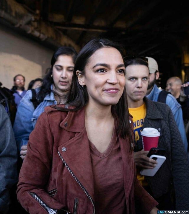 AOC / Alexandria Ocasio-Cortez Naakt OnlyFans  Gelekte foto #158