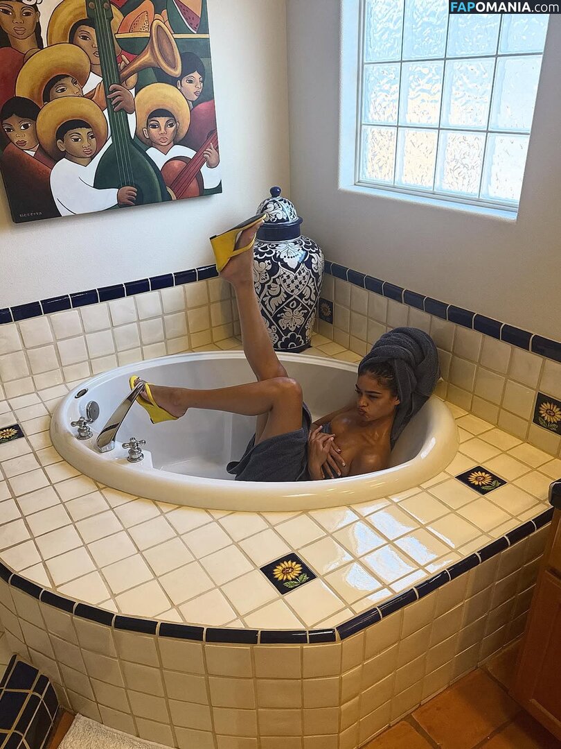 Alexis Carrington / Lexcarringtonn / carringtondurham / sexilexisexi Naakt OnlyFans  Gelekte foto #26