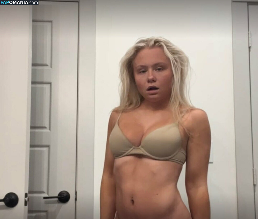 Alicia Ciak / alicia.ciak_universe / u244213825 Naakt OnlyFans  Gelekte foto #7