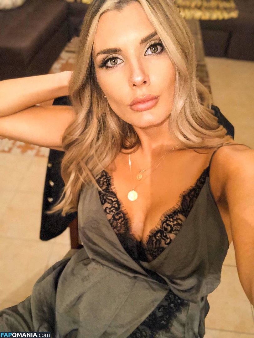 Alicia Hill / lifestyle_wifestyle / spicyalicia Naakt OnlyFans  Gelekte foto #4