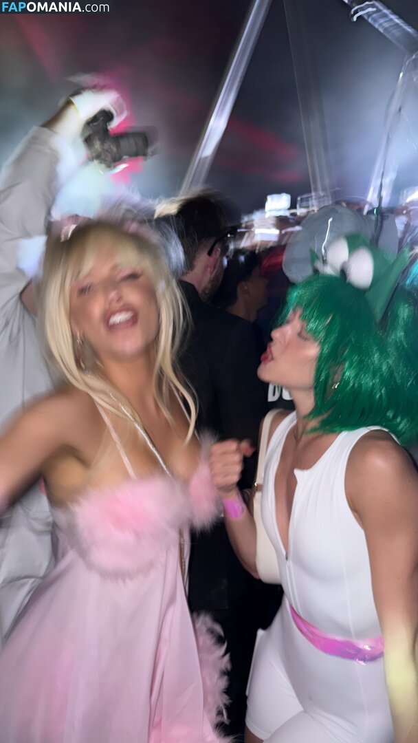 Alissa Violet / Alissaviolet / Alissavoilet Naakt OnlyFans  Gelekte foto #424