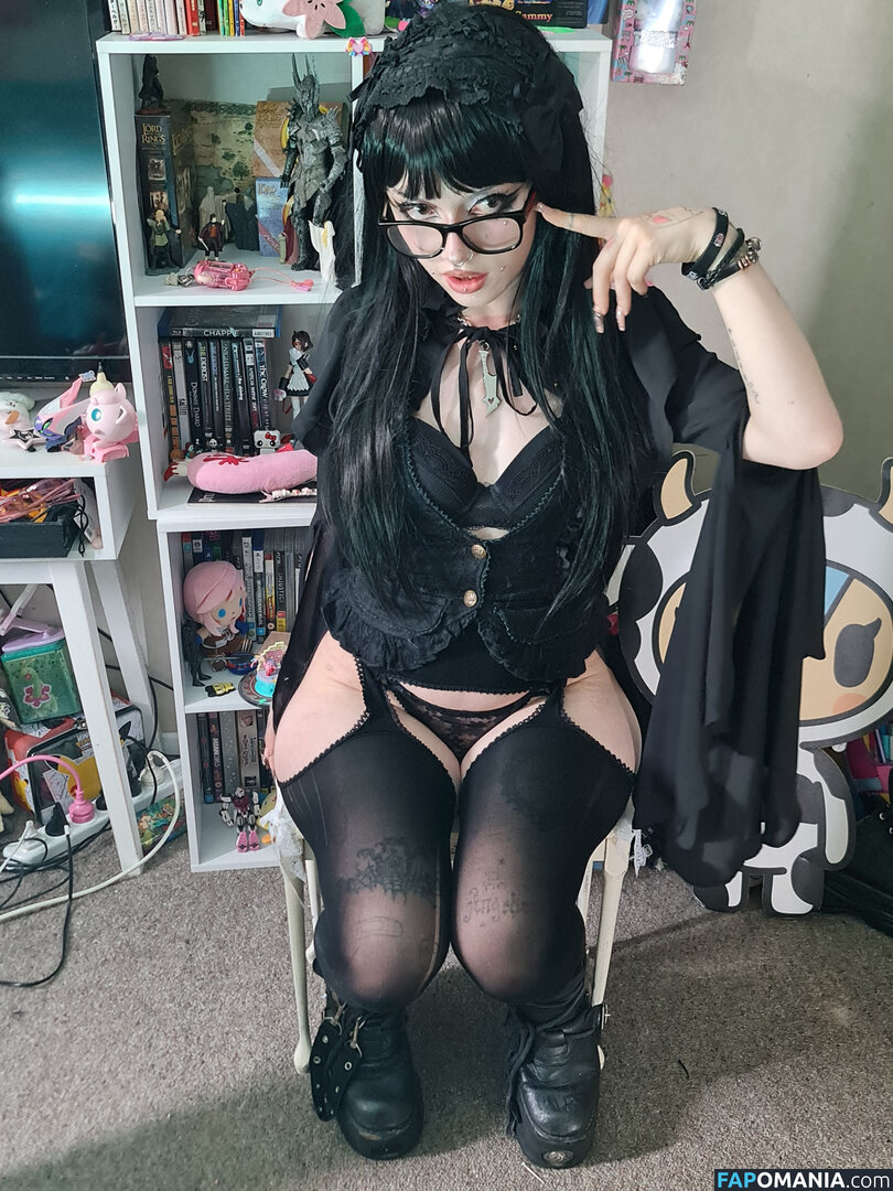 +:｡.ruby ʚ ♡ ɞ ⋆ ✧.｡ / allmyheartbear / myarykerx / usakumyawhore / usakyumawhore Naakt OnlyFans  Gelekte foto #4