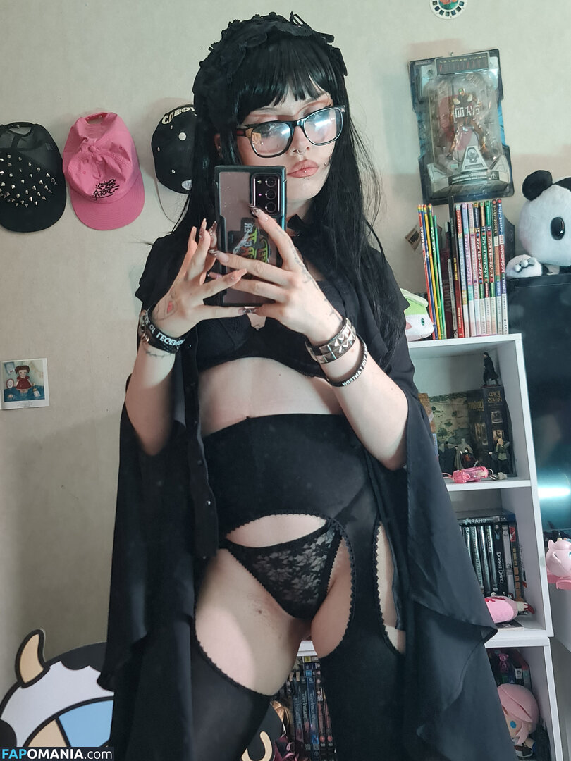 +:｡.ruby ʚ ♡ ɞ ⋆ ✧.｡ / allmyheartbear / myarykerx / usakumyawhore / usakyumawhore Naakt OnlyFans  Gelekte foto #13