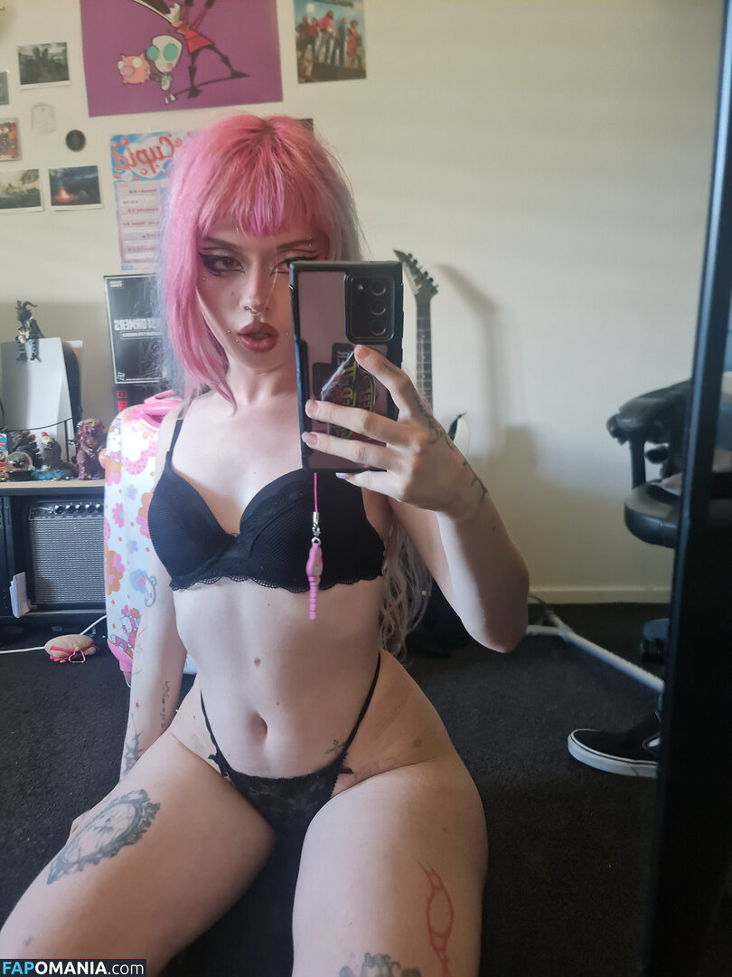 +:｡.ruby ʚ ♡ ɞ ⋆ ✧.｡ / allmyheartbear / myarykerx / usakumyawhore / usakyumawhore Naakt OnlyFans  Gelekte foto #36