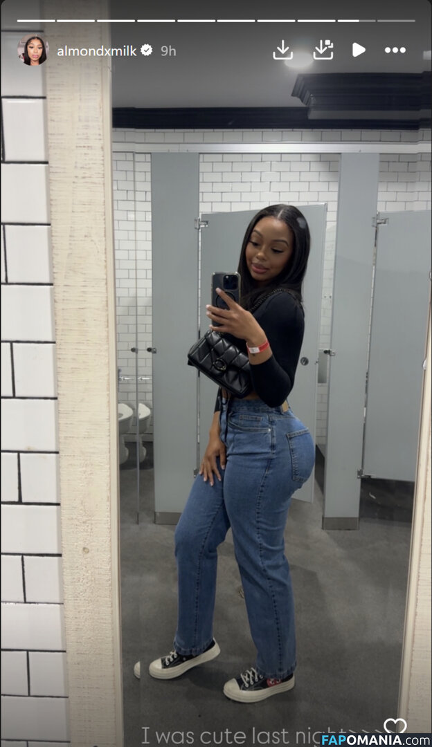 AlmondXMilk / SheCanadian Naakt OnlyFans  Gelekte foto #4
